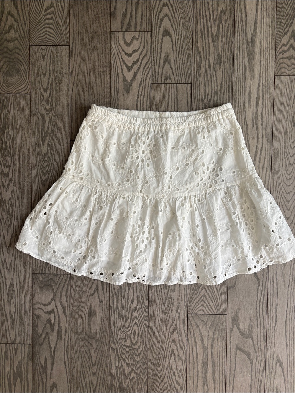 Amisu Ruffle Skirt🤍🌼 - Picture 2 of 7